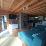 Appartement Moon Wood Maklár