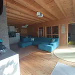Moon Wood Maklár