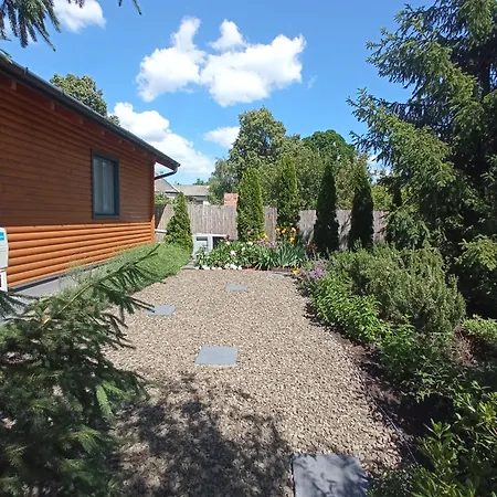 Apartamento Moon Wood Maklár
